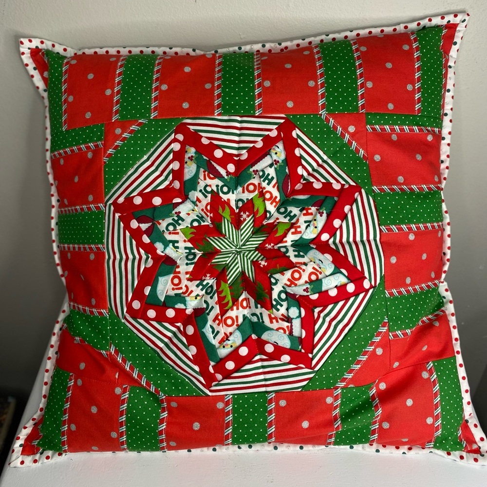 Vintage Handmade 18X18” Twisted Lone Star Design Christmas Pillow